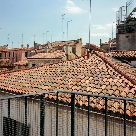 Querini Tatil Evi
